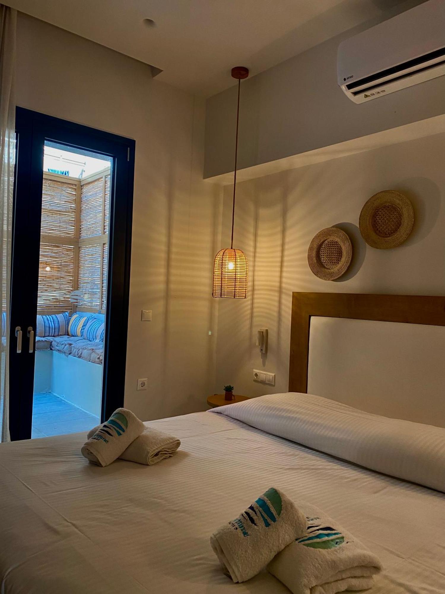 Maritime Suites 헐소니소스 외부 사진