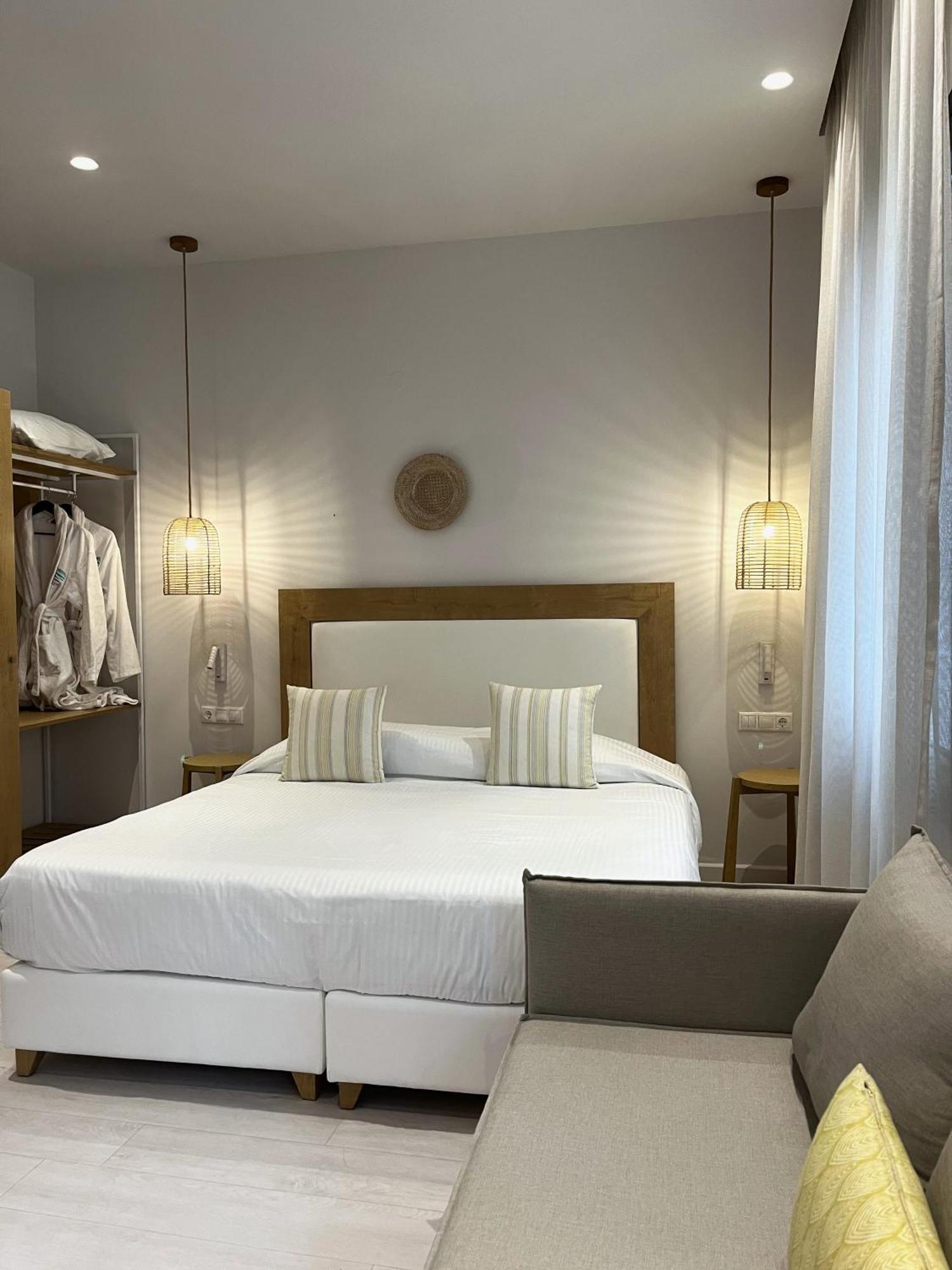Maritime Suites 헐소니소스 외부 사진
